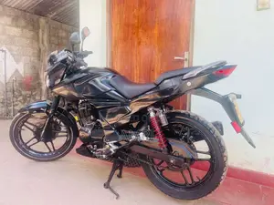 Hero-Honda Xtreme 2015 Motorbike (Used)
