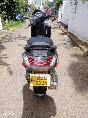 Hero Dash 2016 Motorbike (Used)