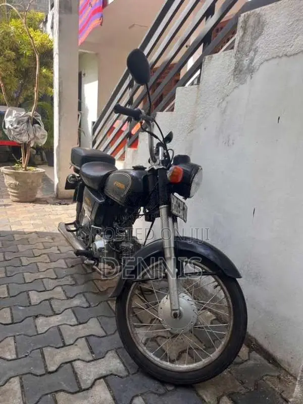 Honda CD 50 2002 Motorbike (Used)