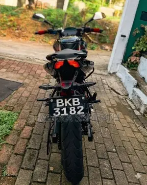 Bajaj Pulsar NS200 2025 Motorbike (Used)