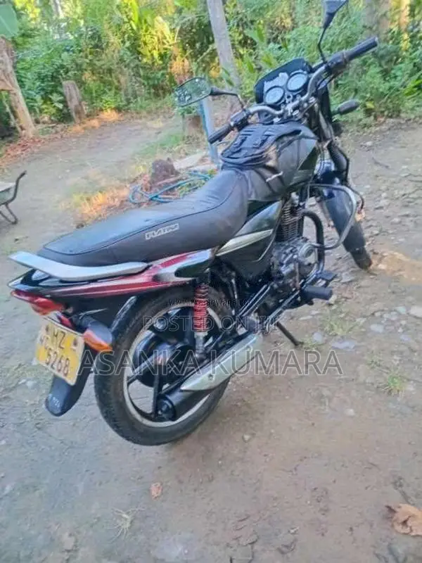 Bajaj Platina 2006 Motorbike (Used)