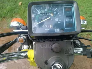 Honda 125 Benly 2011 Motorbike (Used)