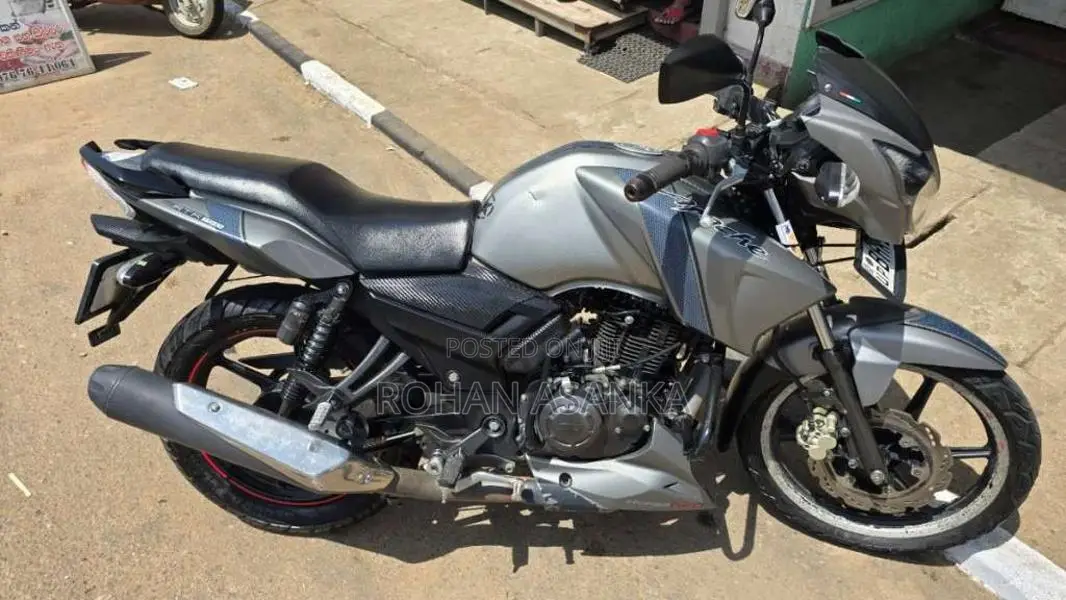 TVS Apache 2017 Motorbike (Used)