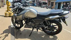 TVS Apache 2017 Motorbike (Used)