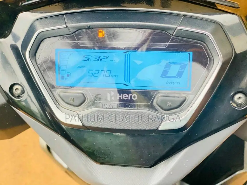 TVS Xoom 2025 Motorbike (Used)
