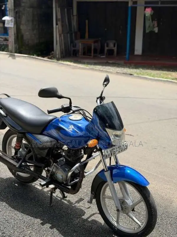 Bajaj Platina 2010 Motorbike (Used)