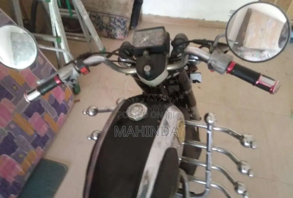 Honda CD125 1996 Motorbike (Used)