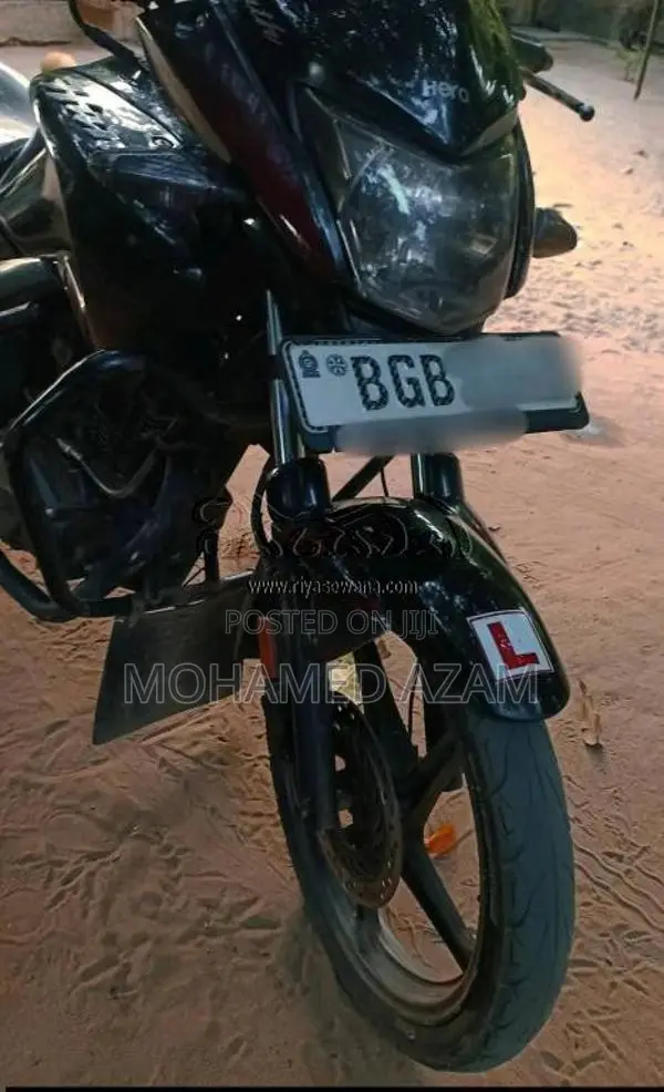 Hero Hunk 2017 Motorbike (Used)
