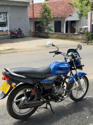 Bajaj Platina 2010 Motorbike (Used)