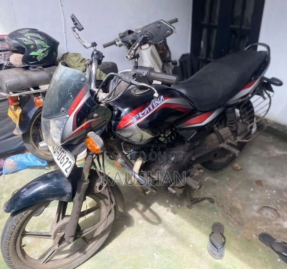 Bajaj Platina 2012 Motorbike (Used)