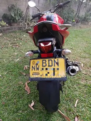 Yamaha Fz Version 2.0 2015 Motorbike (Used)