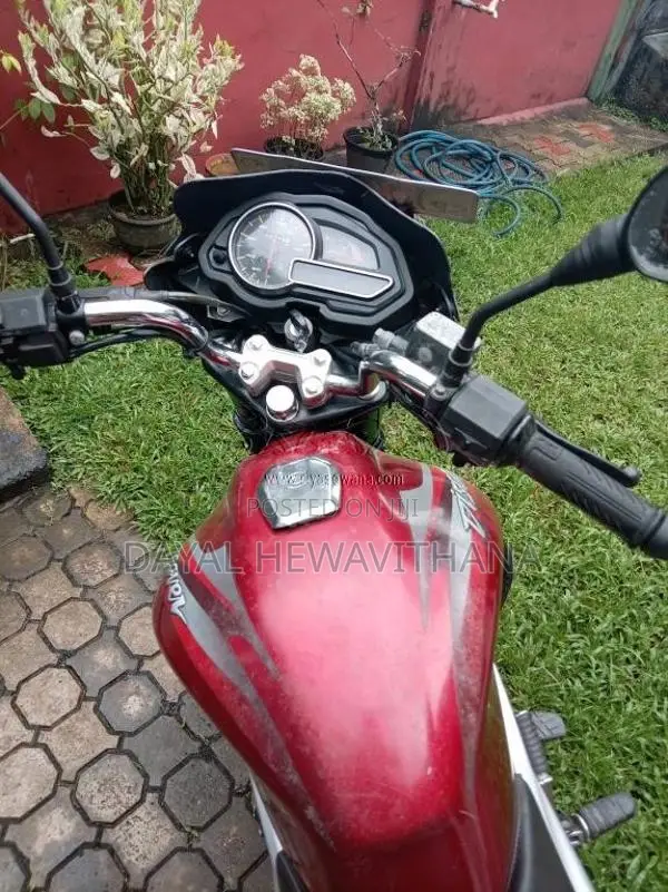 Bajaj Discover ST 2012 Motorbike (Used)