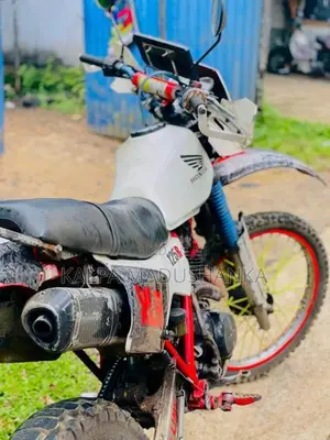 Honda XLR 2000 Motorbike (Used)