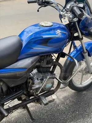 Bajaj Platina 2010 Motorbike (Used)