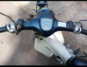 Honda Press cub 2005 Motorbike (Used)