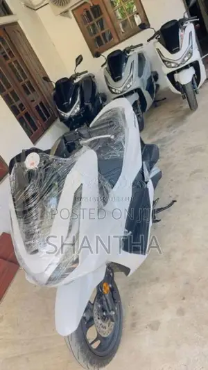 Honda Pcx 2025 Motorbike Brand New