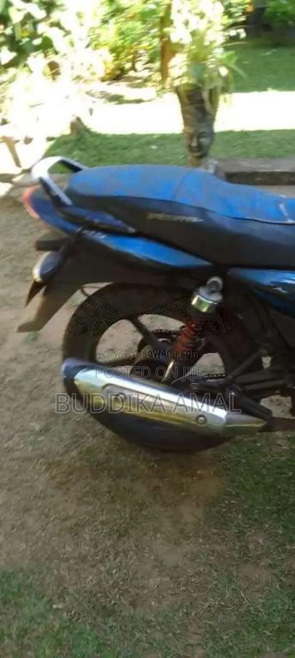 Bajaj Discover 2011 Motorbike (Used)