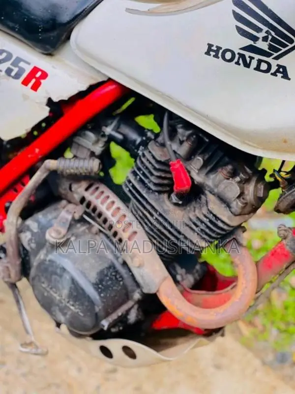 Honda XLR 2000 Motorbike (Used)