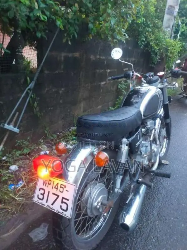 Honda CD125 1999 Motorbike (Used)