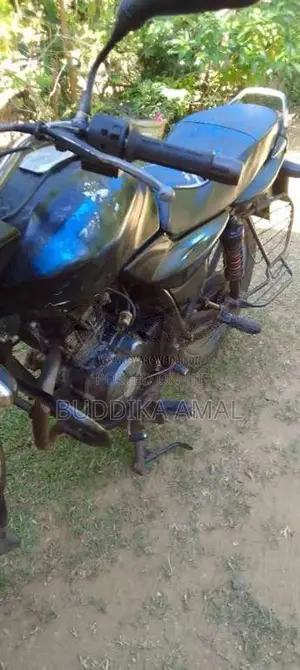 Bajaj Discover 2011 Motorbike (Used)
