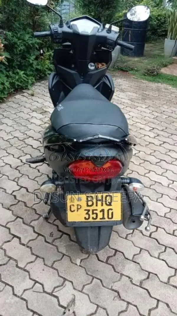 Yamaha ZR 2018 Motorbike (Used)