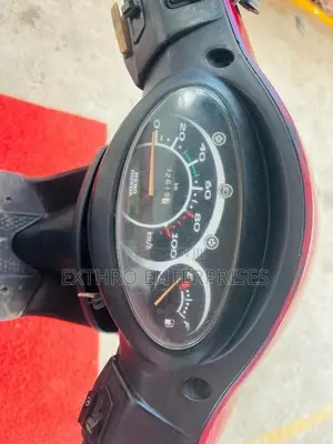 Hero Pleasure 2012 Motorbike (Used)