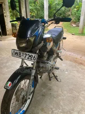 Bajaj CT-100 2011 Motorbike (Used)