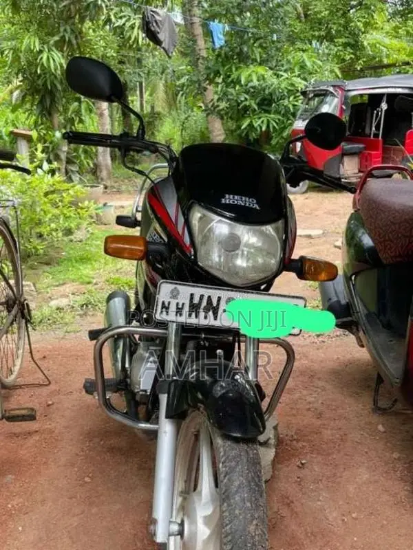 Hero-Honda Honda 2011 Motorbike (Used)