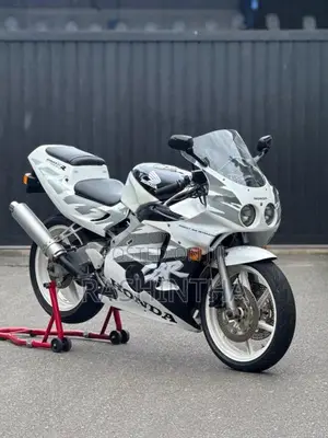 Honda Cbr 250rr Gullarm 2011 Motorbike (Used)