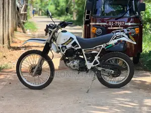 Yamaha Serow 2000 Motorbike (Used)