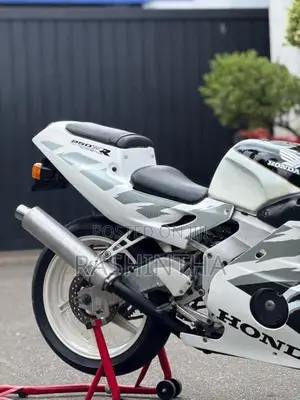 Honda Cbr 250rr Gullarm 2011 Motorbike (Used)