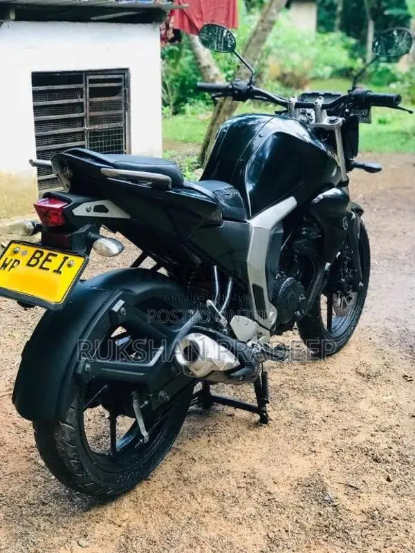 Yamaha Fz Version 2.0 2016 Motorbike (Used)