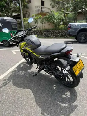 Honda CB Hornet Special Edition 2019 Motorbike (Used)