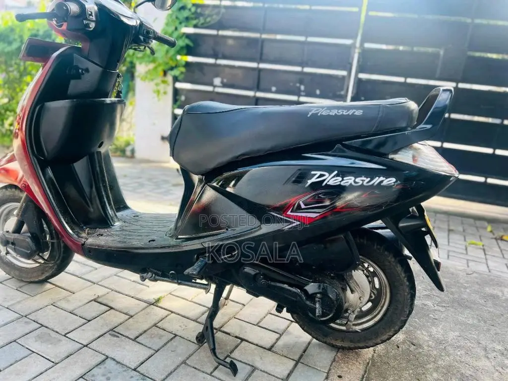 Hero Pleasure 2012 Motorbike (Used)