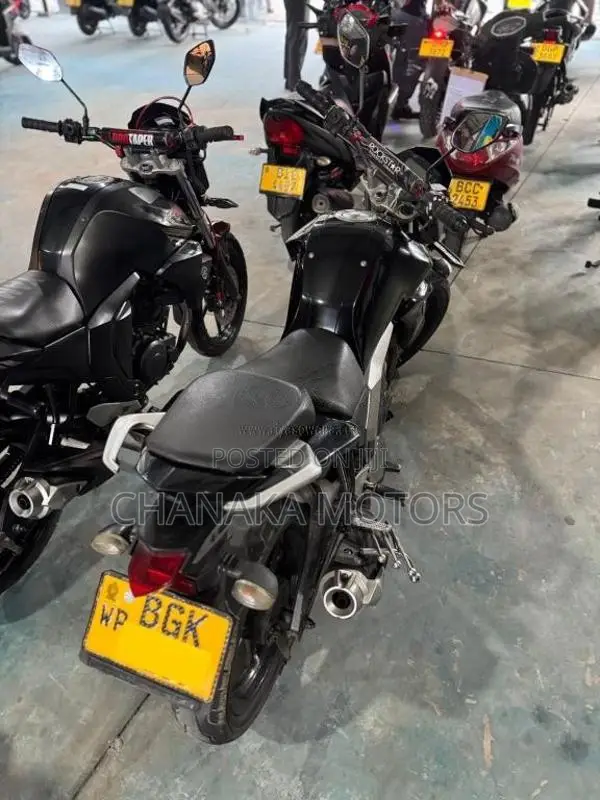 Yamaha Fz16 Version 2.0 2018 Motorbike (Used)