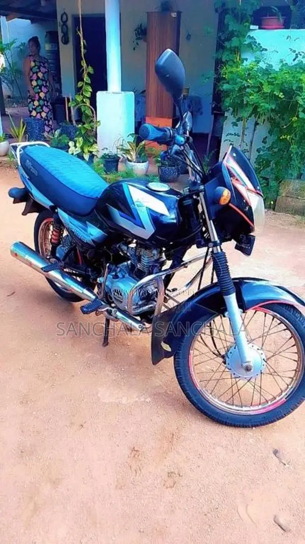 Bajaj CT-100 2014 Motorbike (Used)