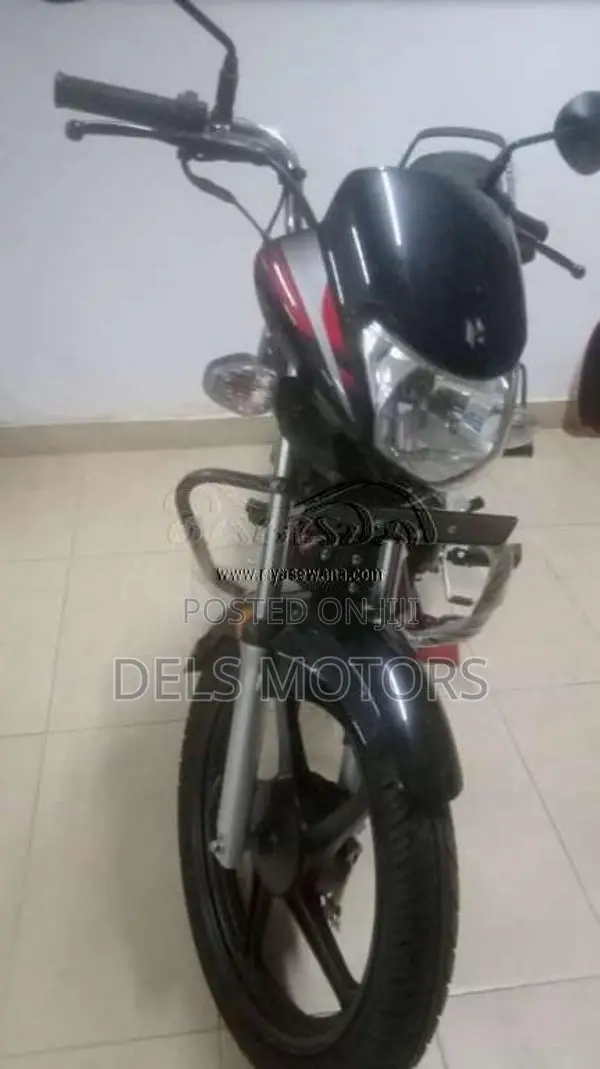Hero Deluxe 2025 Motorbike Brand New