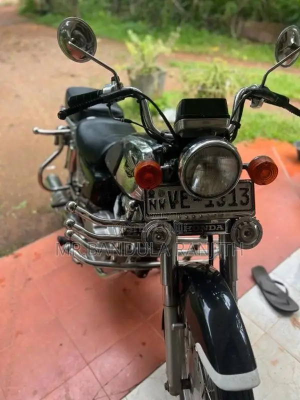 Honda CD125 2003 Motorbike (Used)