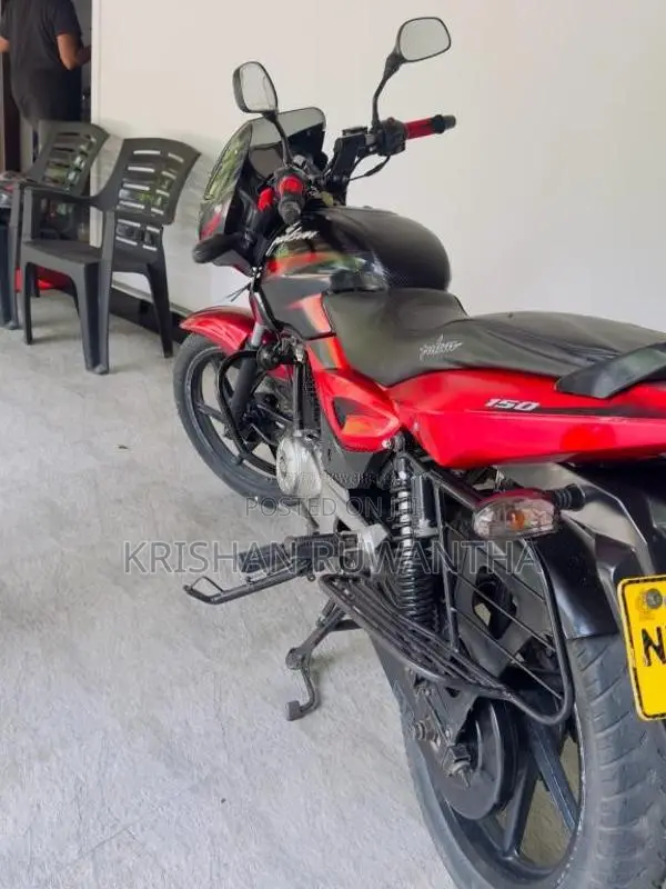 Bajaj Pulsar 150 2015 Motorbike (Used)