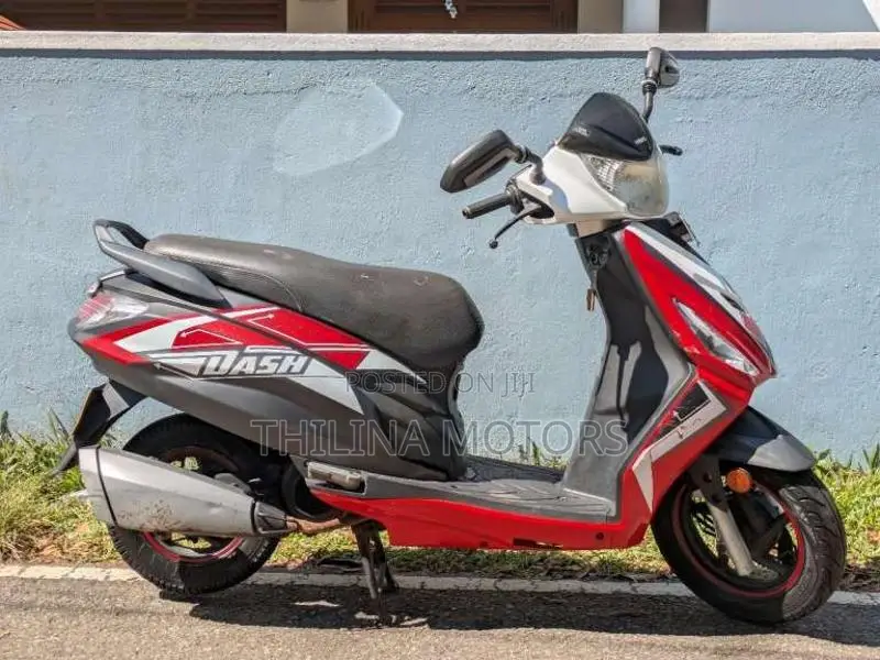 Hero DASH 2016 Motorbike (Used)
