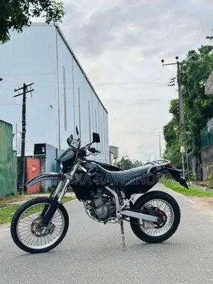 Kawasaki Klx 250 2002 Motorbike (Used)