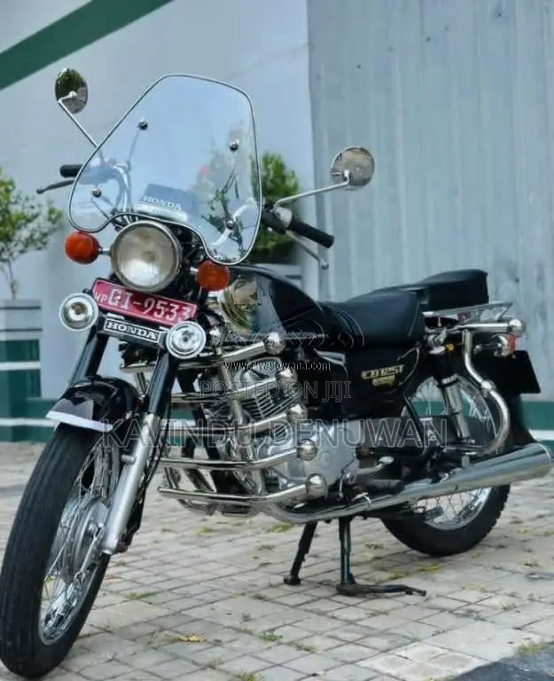 Honda CD125 1997 Motorbike (Used)