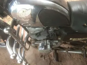 Honda Cd 125benly 2004 Motorbike (Used)