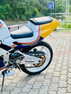Honda CBR Gullarm 2011 Motorbike (Used)