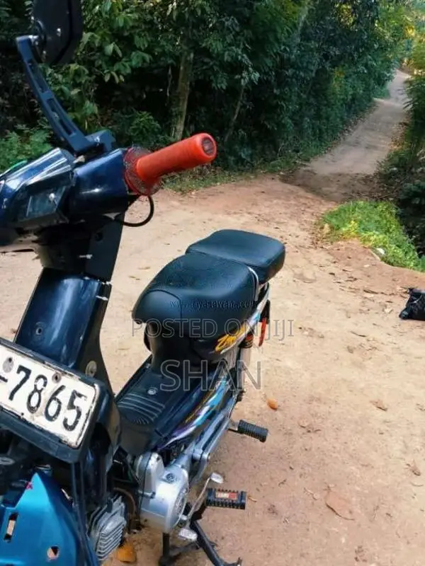 Zongshen 100 2000 Motorbike (Used)