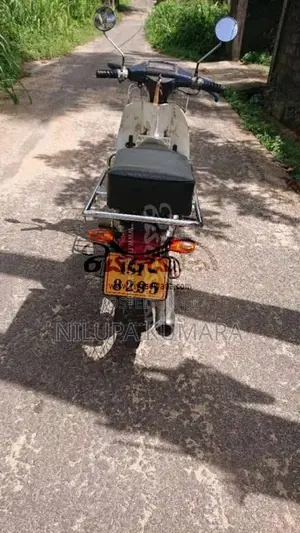 Yamaha Mate 1995 Motorbike (Used)
