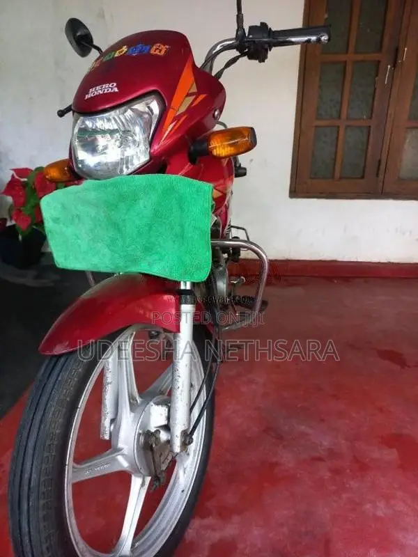 Hero Cd Deluxe 2009 Motorbike (Used)