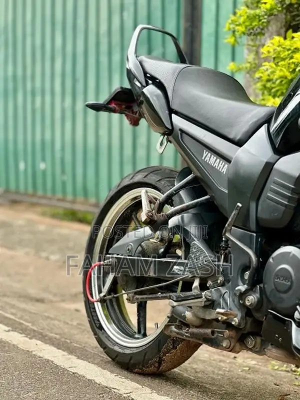 Yamaha FZ-S 2014 Motorbike (Used)