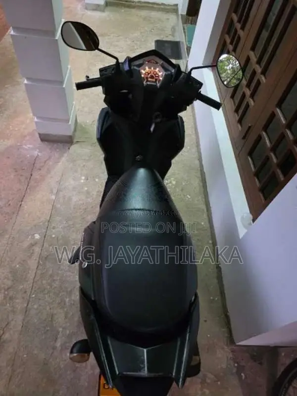 Yamaha Zr 2018 Motorbike (Used)