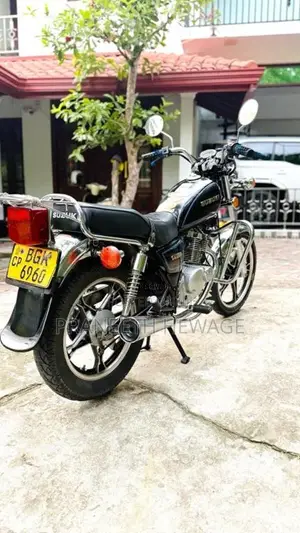 Suzuki GN125 2018 Motorbike (Used)